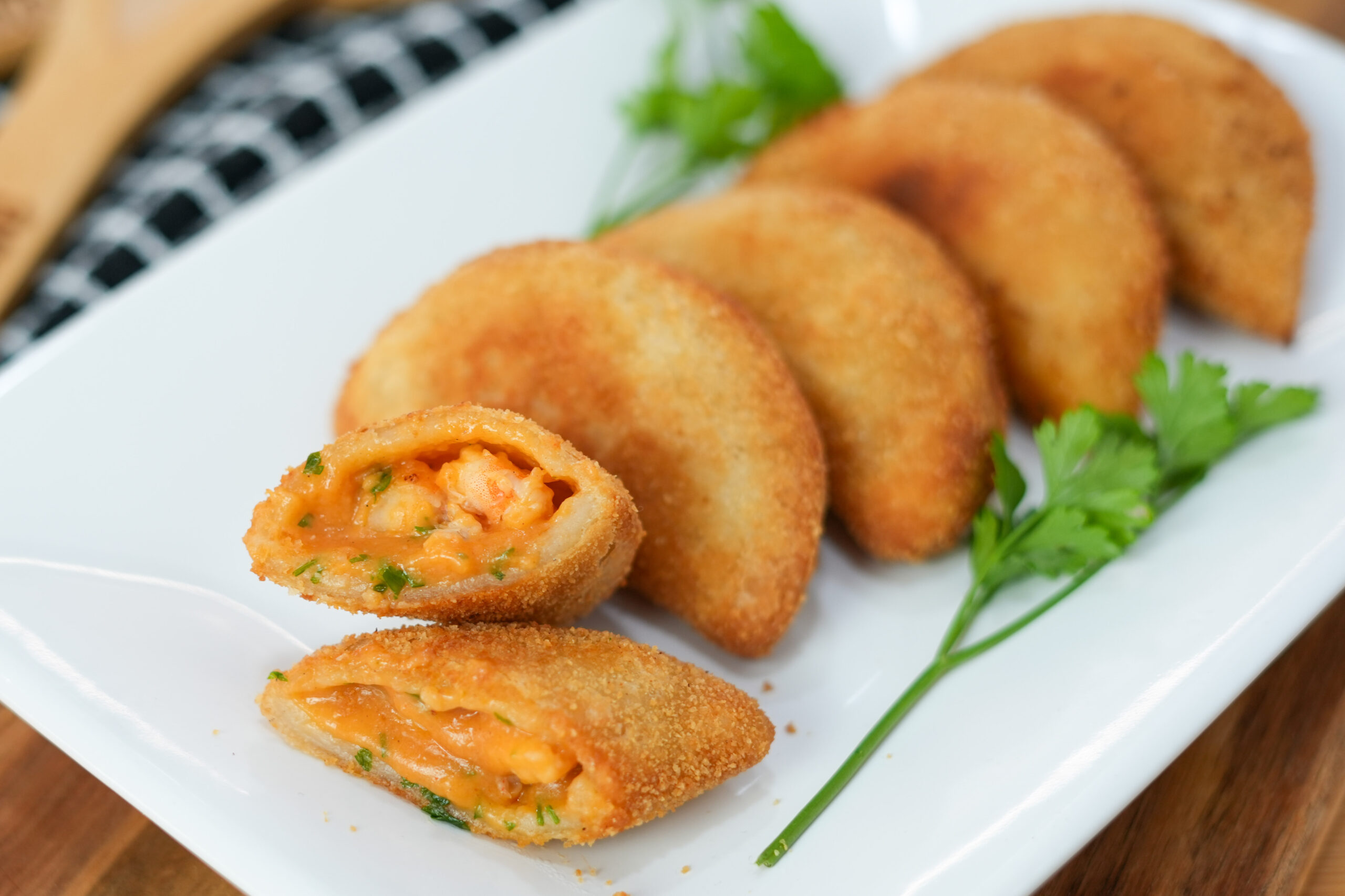 Rissóis camarão 6 UNI